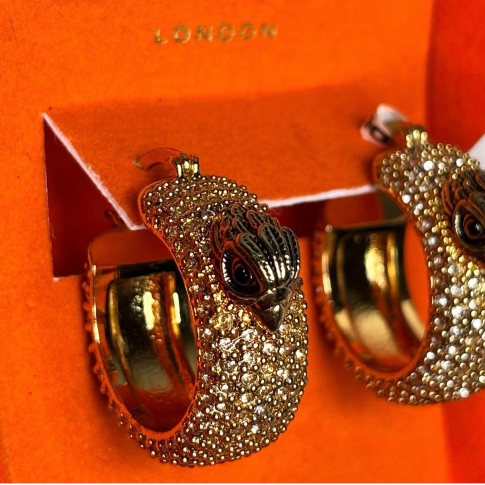 Kurt Geiger Gold Textured Sculpted Eagle Huggie Earrings & Includes Dust Bag!NWT - Picture 4 of 6